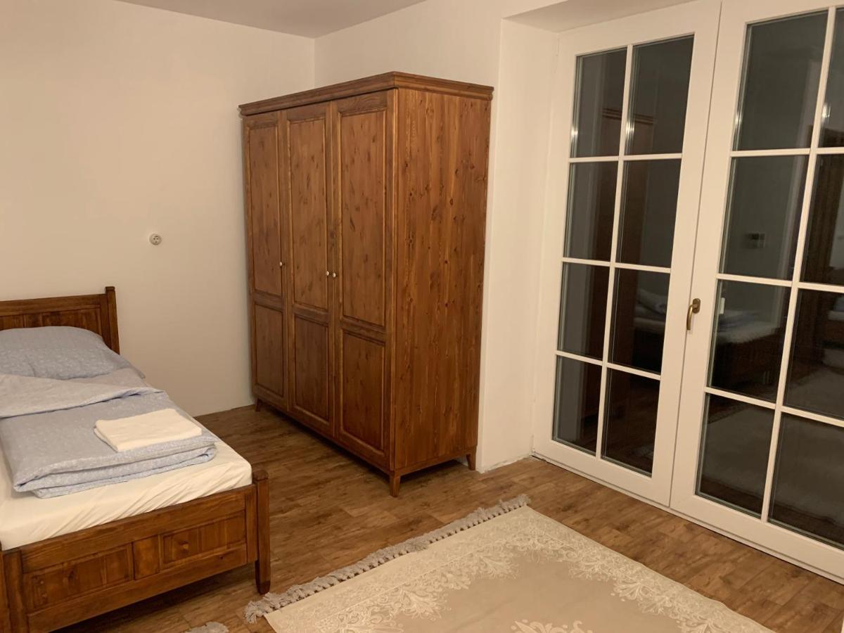 Szazesztendos Reveszhaz Apartman Szigetmonostor 外观 照片